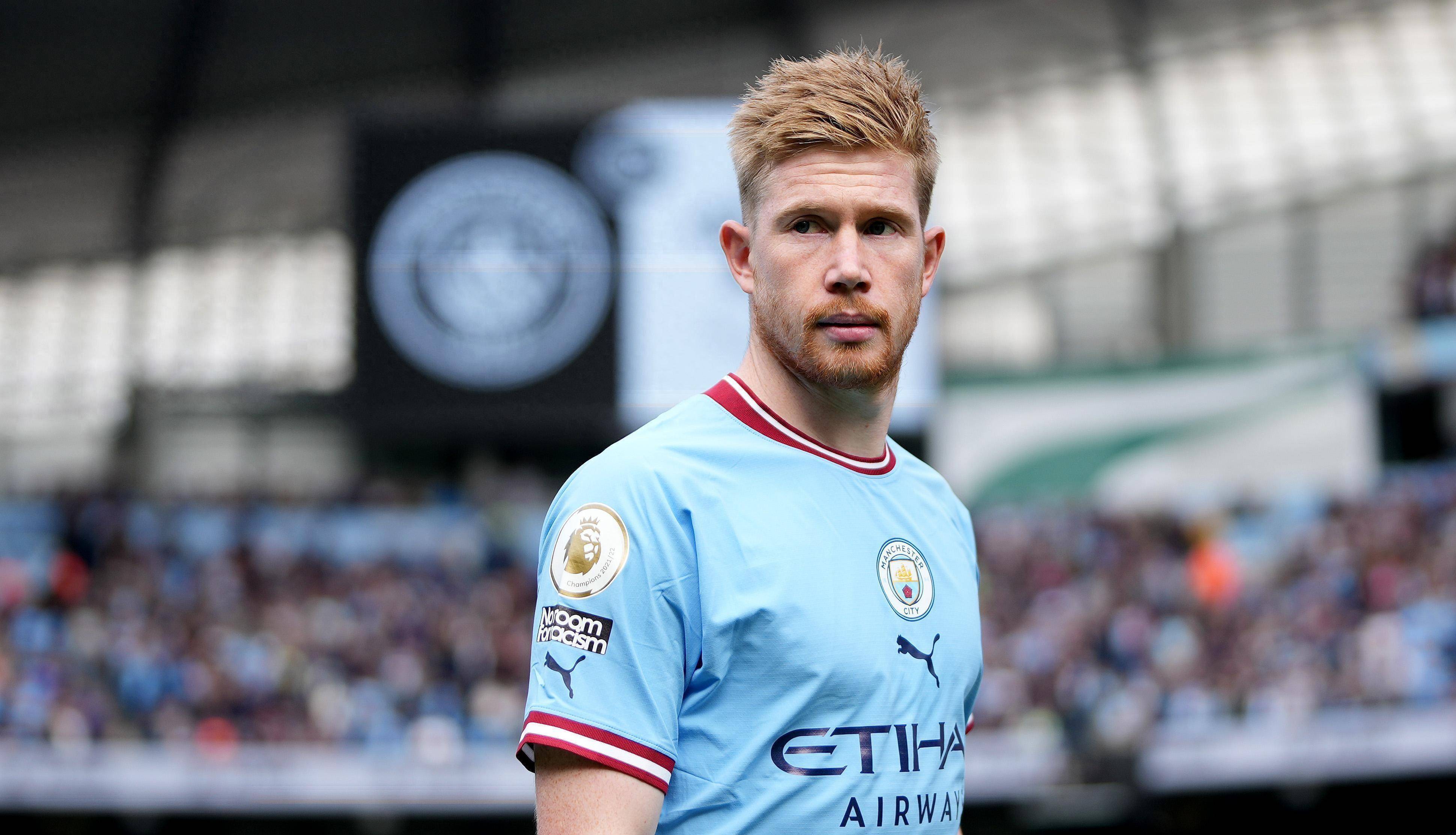 包含德布劳内迎来二十赛季出色发挥，澳大利亚队观众热烈欢呼！观众掌声雷动的词条