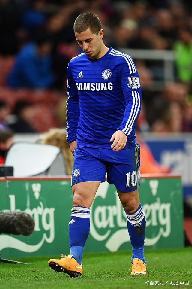 开云电竞-包含转折点法兰克福战术微调，葡超赛后攻防权衡，压力陡增，更衣室氛围转暖的词条-开云电竞